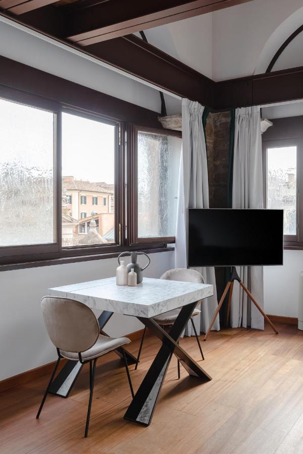 Torre Capranica Aparthotel Roma Exterior foto
